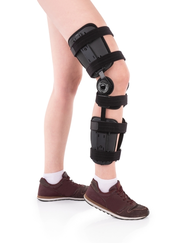 RESTOR post-operative knee brace